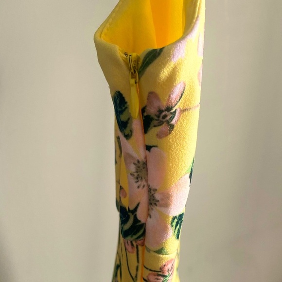 Calvin Klein Yellow Floral Sleeveless Midi Shift Dress Size 10 - Picture 4 of 4